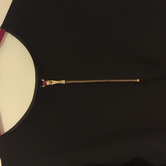 Lace sleeved top - Picture 4 of 4